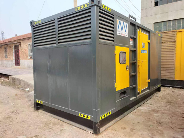 江岸柴油发电机输出电流大小是有什么决定的？