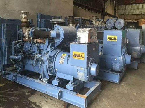 江岸柴油发电机如何测试电流大小？