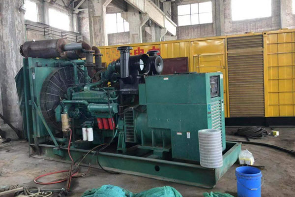 江岸发电机组的空气滤清器应该如何保养？