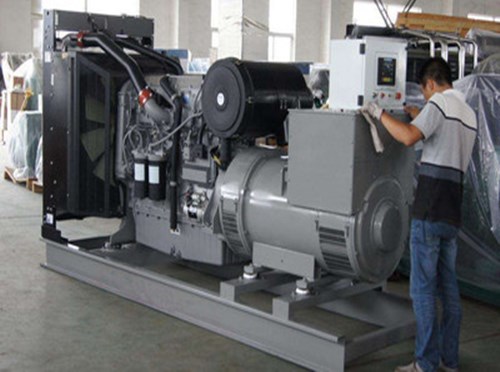 江岸柴油发电机组和储能设备配合使用的案例