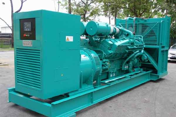 江岸柴油发电机组电压不稳定怎样维修？