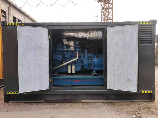 江岸详细介绍一下更换发电机组控制系统的操作步骤