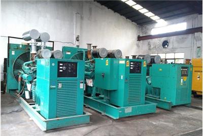 江岸如何将干接点与其他设备连接？