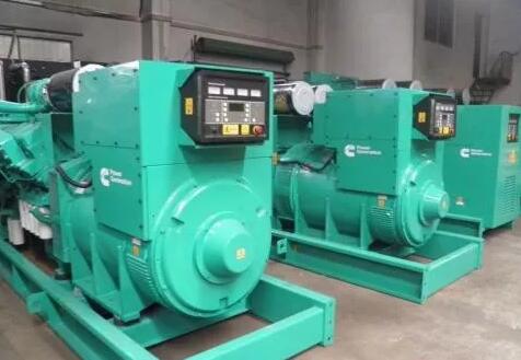 江岸柴油发电机冬季保养需要特别注意哪些部件？