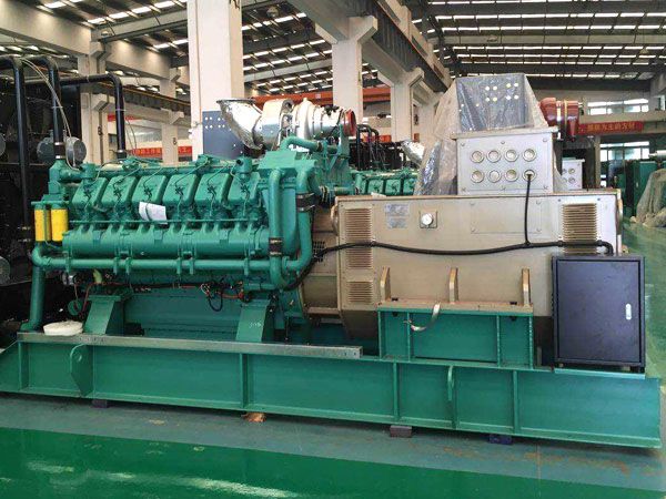 江岸除了测量电瓶电压，还有哪些方法可以判断柴油发电机的充电系统是否正常？