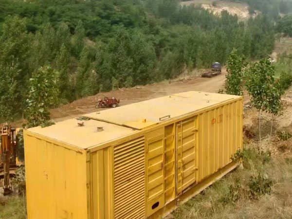 江岸柴油发电机组冬季日常维修注意事项？